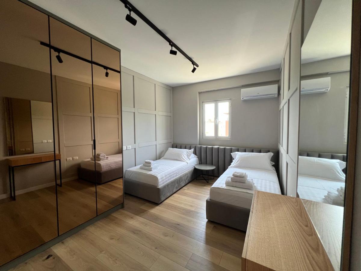 Coral Apartments Saranda Extérieur photo