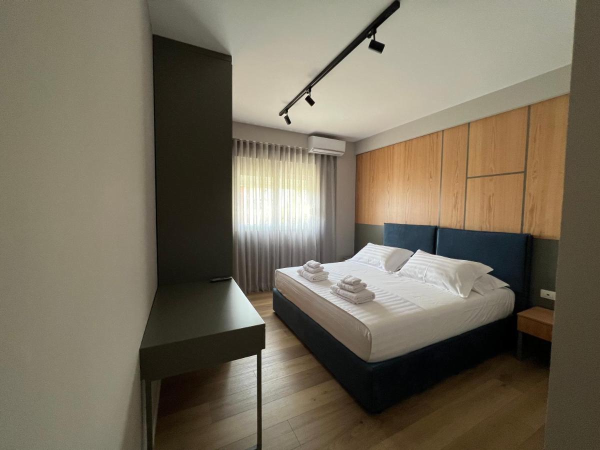 Coral Apartments Saranda Extérieur photo